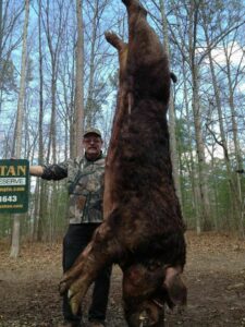 Wild Boar Hunt at Spartan Hunting Lodge Tennessee 64