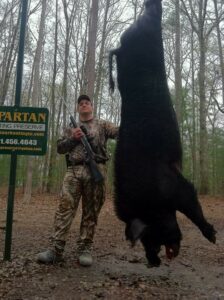 Wild Boar Hunt at Spartan Hunting Lodge Tennessee 59