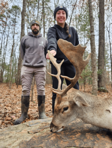 fallow deer successful hunt 1-min