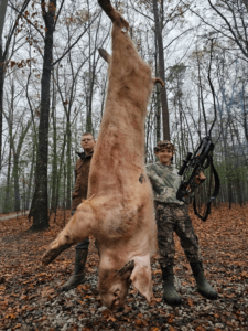 wild boars successful hunt 6-min