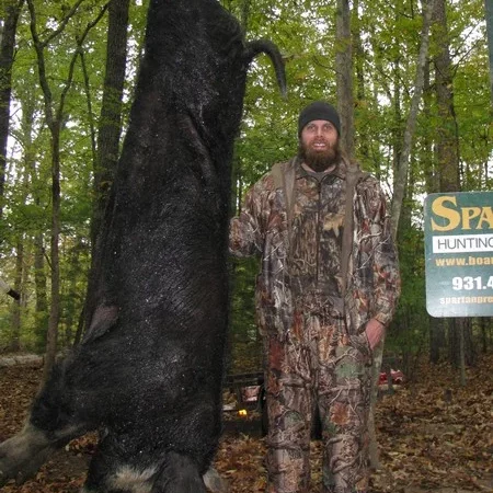 Wild Boar Hunt at Spartan Hunting Lodge Tennessee 16